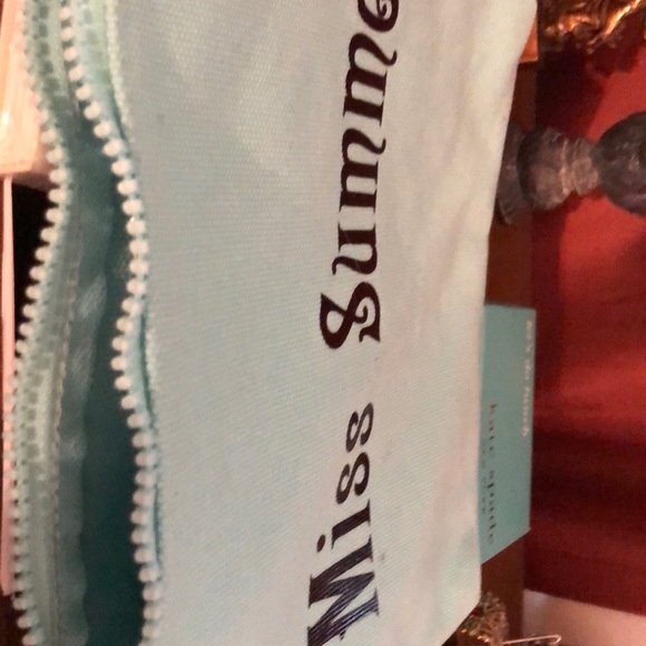 Brand New Wild Fox Swimsuit Bag - Picture 8 of 10